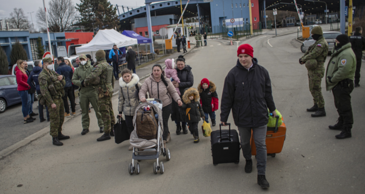 Salida de ciudadanos desde Ucrania.