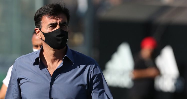 Gustavo Quinteros, DT de Colo Colo, lamentó falta de finiquito
