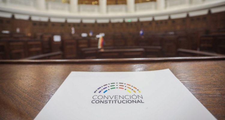 Cómo se vota una norma constitucional y qué es el quórum de 2/3 en la Convención
