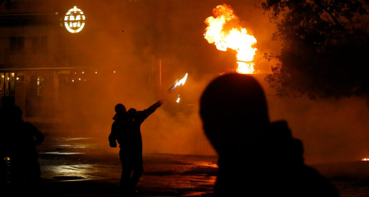 Primer condenado del 18-O deberá terminar de cumplir su pena en la cárcel tras decisión de la Corte