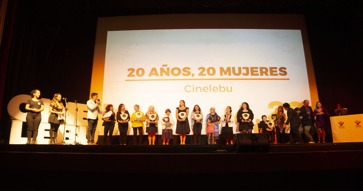 Contexto premiación 20 mujeres en festival cinelebu 2020
