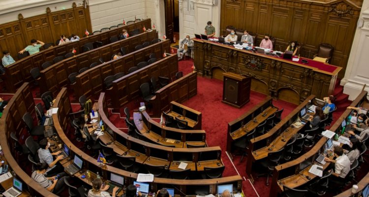 Convencionales por propuesta de Longueira