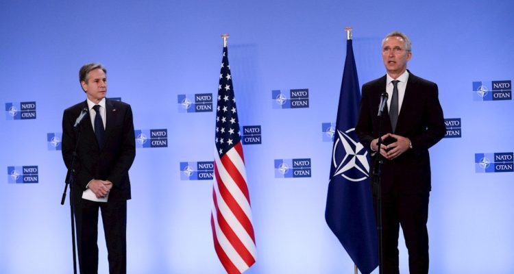 Representantes de EEUU y la OTAN