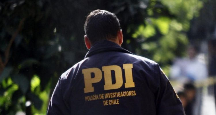 Detective baleó a delincuente para frustrar asalto en su contra en Santiago