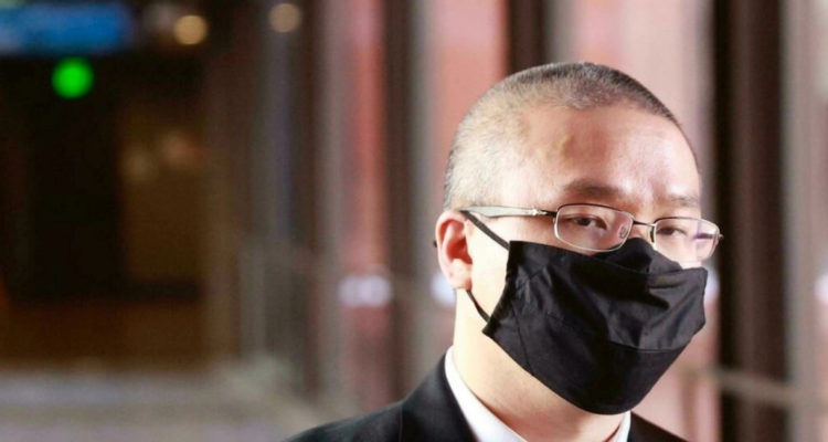 Expolicía involucrado en asesinato de George Floyd defiende su inocencia Tratamos de contenerlo