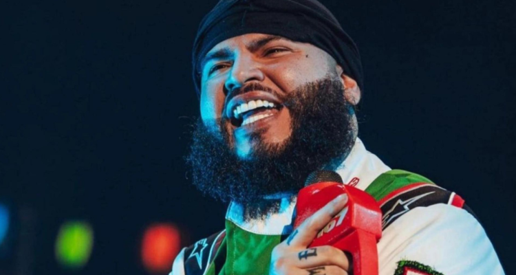 Farruko ofrece disculpas por letras de canciones: “No me siento orgulloso”