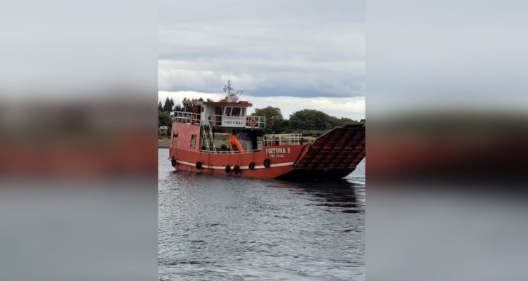 Barcaza “Fortuna V” comenzó su funcionamiento tras 59 días sin servicio hacia Quinchao