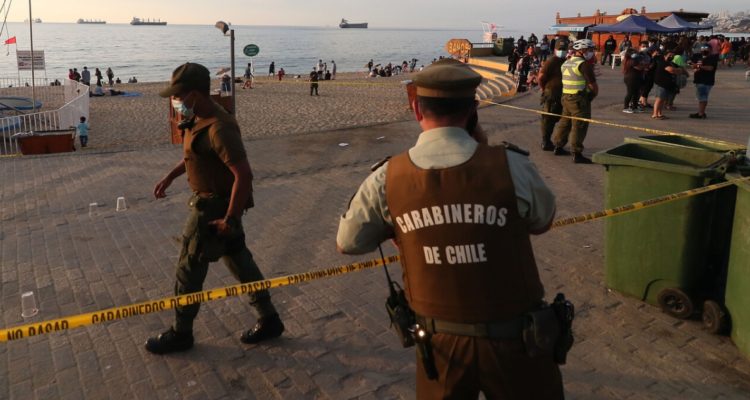 Hombre muerto en playa