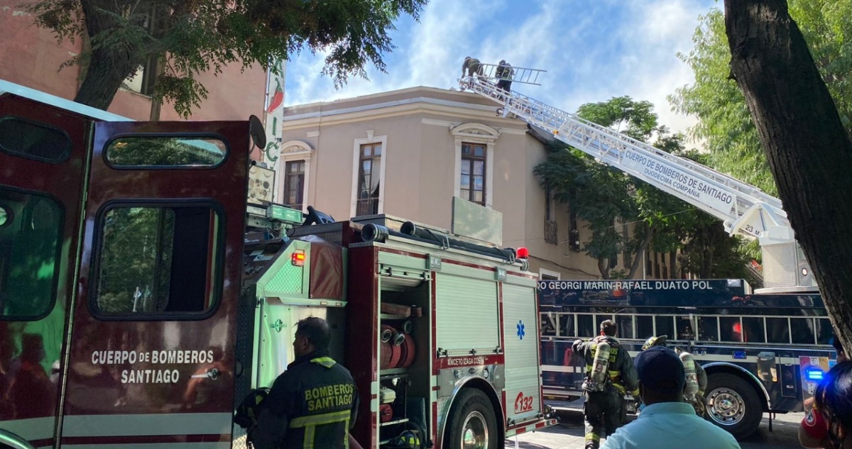 incendio-edificio-patrimonial-santiago.jpeg