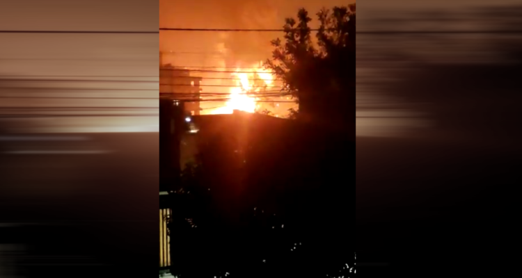 Incendio en distribuidora de gas en La Csiterna