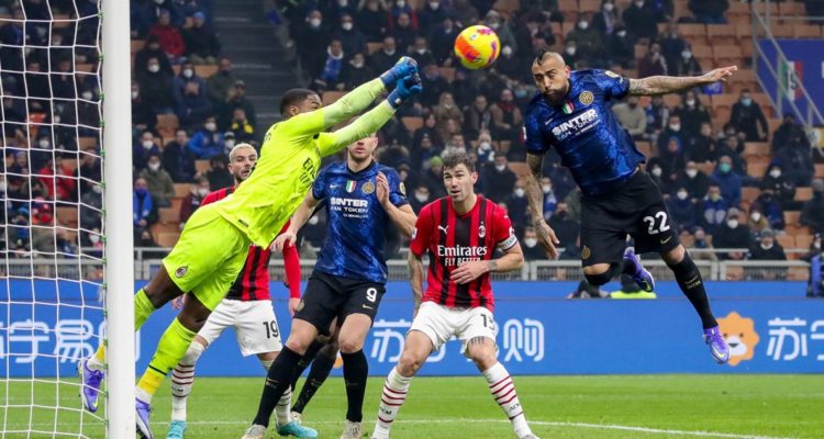 Derbi della Madonnina: Inter perdió ante AC Milan.