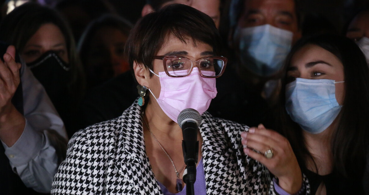 Karina Oliva y otros 6 militantes habrían sido expulsados de Comunes: excandidata desmintió sanción