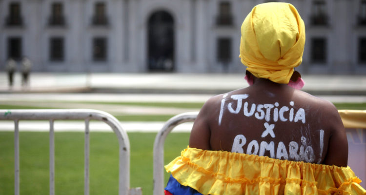 Mama de Romario Veloz: Boric me aseguró que responsables de violaciones a los DDHH tendrán que pagar