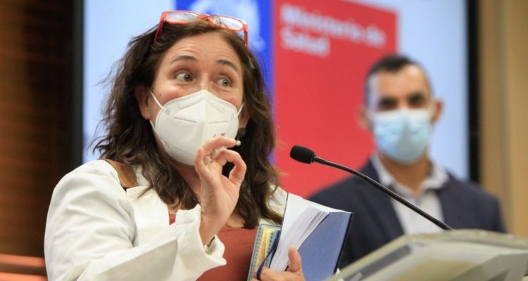 Ministra Yarza clases presenciales