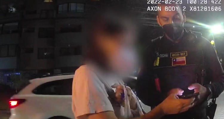 Víctima de robo en Providencia no quiso denunciar a “motochorro”: escucha sus argumentos