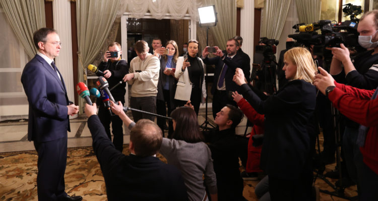 Nueva jornada de negociación Rusia y Ucrania volverán a reunirse en frontera polaco-ucrania