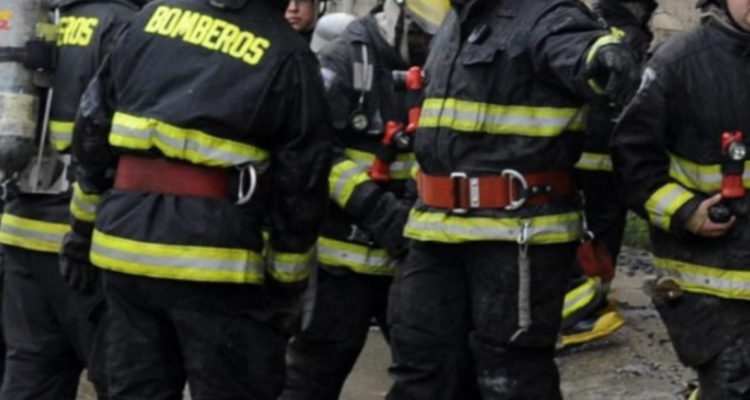 Ordenan acuartelamiento general para todo el cuerpo de Bomberos de Temuco tras múltiples emergencias
