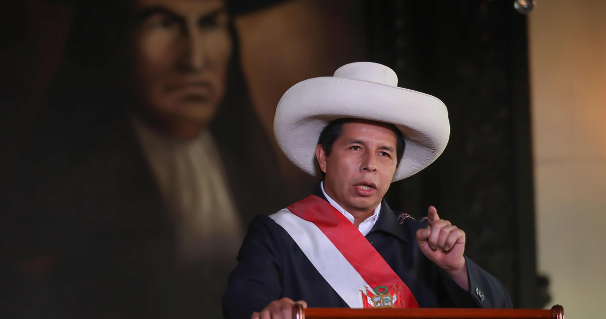 peru-gobierno-sombras
