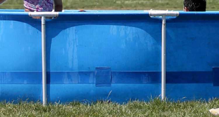 Indagan muerte de adolescente en Quilpué mientras estaba en piscina armable en el patio de su casa