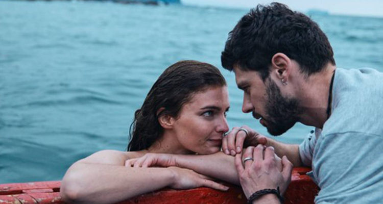 En la foto se ve a Josefina Montané y a Pedro Campos en sus papeles de Amar Profundo.