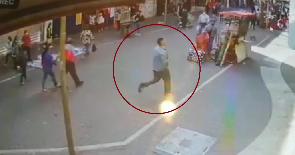 Video capta a acusado huyendo tras crimen de joven
