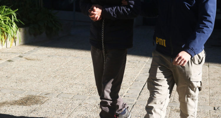 En prisión preventiva quedó acusado del homicidio de mecánico en Tirúa