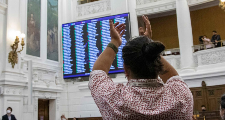 Rechazo al Plebiscito de Salida cae 6 puntos según encuesta Cadem