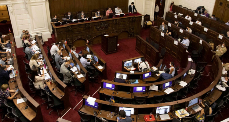 Más de 100 profesionales han renunciado a la Conveción