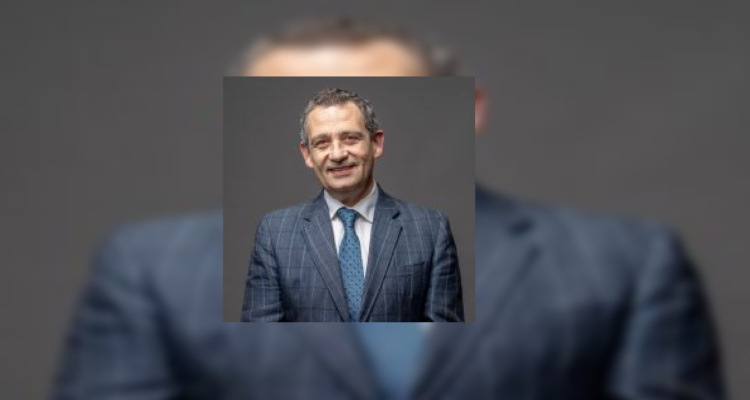 Tribunal devolvió licencia de conducir al concejal Rodrigo Sutter: nuevos antecedentes podrían comprobar su inocencia