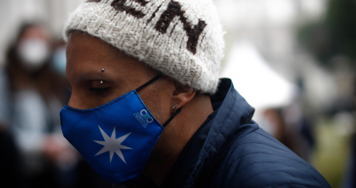 Rodrigo Rojas Vade decidió volver a la Convención Constitucional.