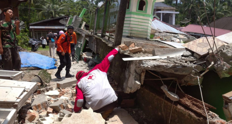 Muertos terremoto Indonesia