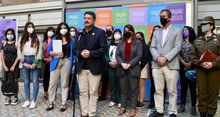Campaña contra el acoso a mujeres