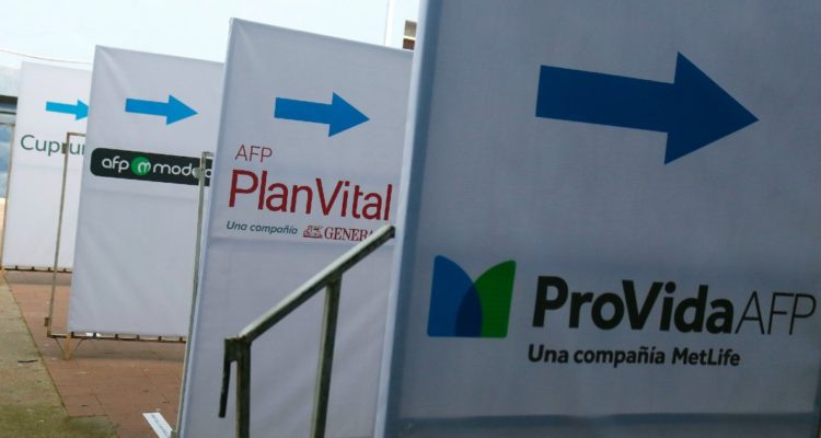 Fondo E lideró traspasos de multifondos y AFP Modelo continúa registrando salida de afiliados