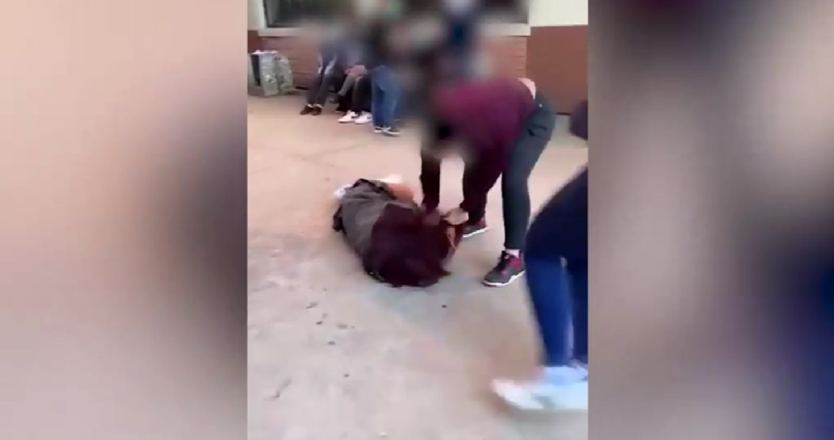 Agresión a estudiante en colegio de Nacimiento