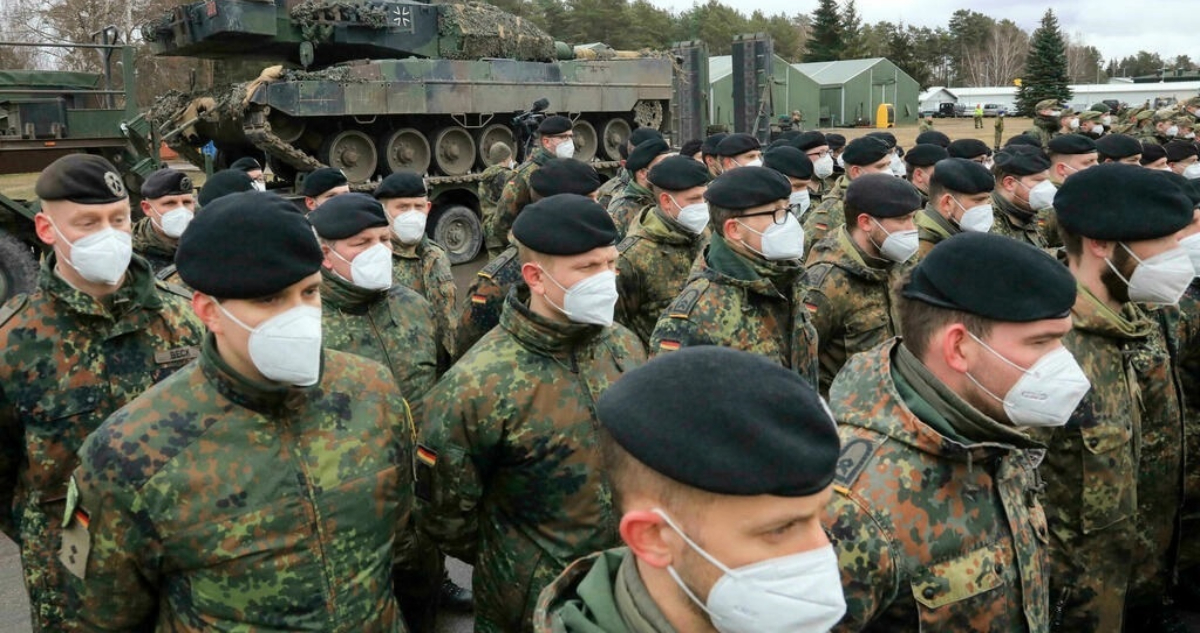 A causa de crisis en Ucrania Alemania debate reinstaurar el servicio militar obligatorio