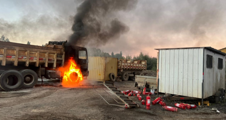 Ataque incendiario en Vilcún.