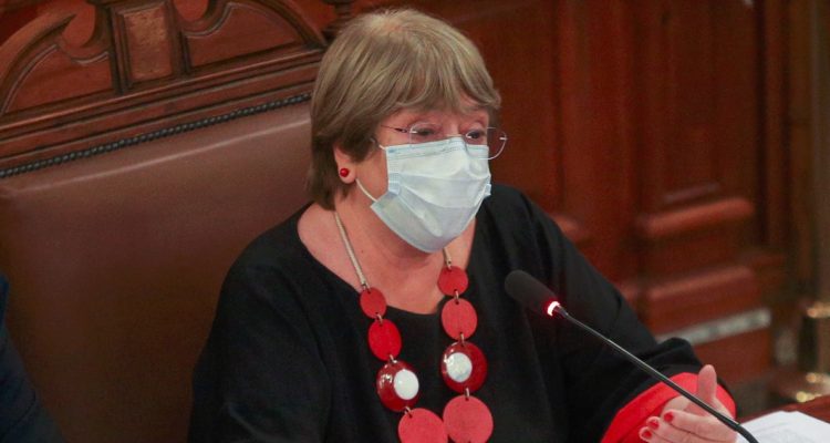 Bachelet visitará China y eso incluye Xinjiang, zona de abusos contra uigures