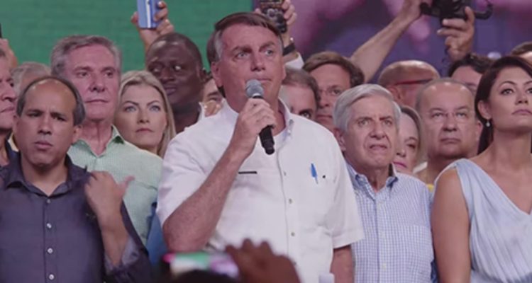 Bolsonaro lanza candidatura
