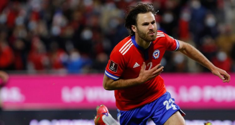 Ben Brereton viajó a Chile, confirmó el DT del Blackburn Rovers