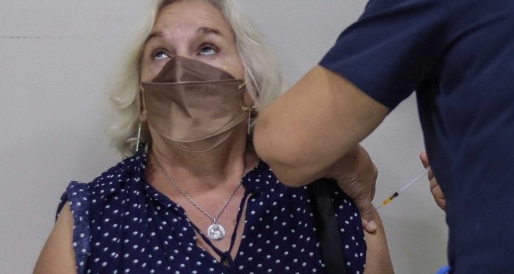 Calendario de vacunación con cuarta dosis de covid-19