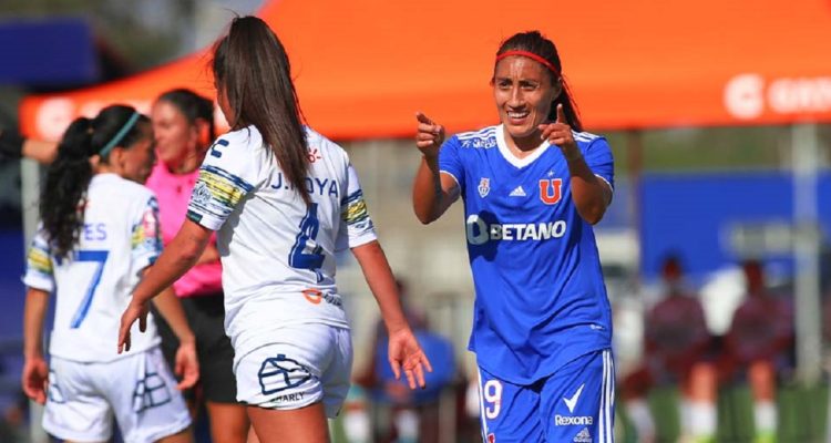 La U y Colo Colo inician con goleadas el Campeonato Femenino