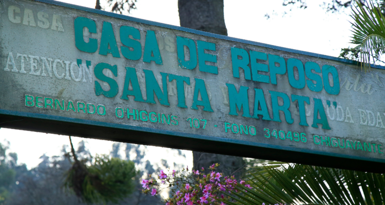 Fiscalía comunicó los cargos de cuasidelito de homicidio a dueña de hogar Santa Marte de Chiguayante