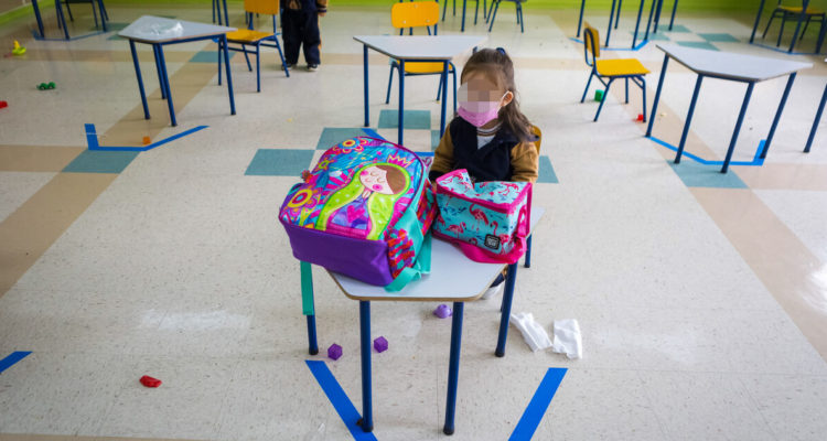Colegio de Profesores valoró medidas del Mineduc por clases presenciales pese a reparos por aforos