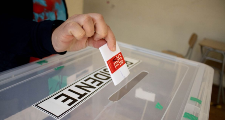 Comision de la cc aprueba voto en general