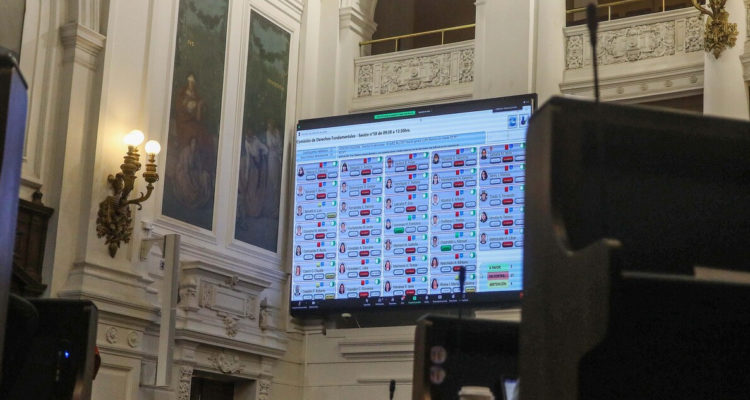 Iniciativa “Con mi plata No” fue rechazada en la Convención: se aprobó propuesta de No + AFP