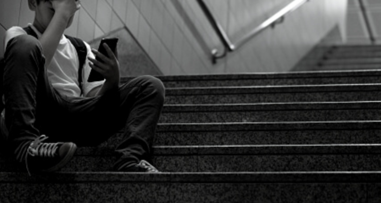 Confesiones, el grupo de red social que fomentaría el bullying en colegio de Chiloé.