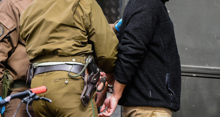 Detenido por femicidio frustrado en los Ángeles