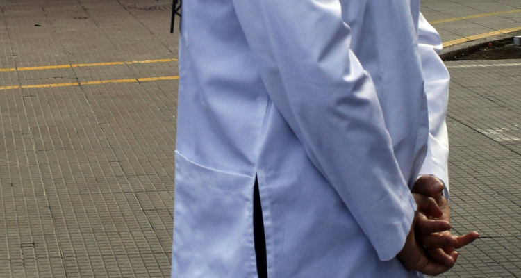 doctor golpiza licencia médica