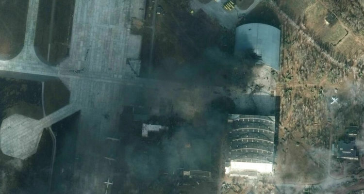 Ejército ruso mata a alcalde de ciudad cercana a Kiev mientras distribuía pan y medicinas