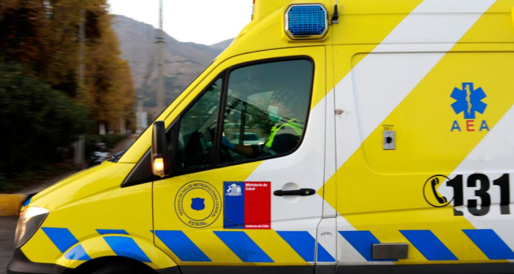 Estudiante en riesgo vital tras ser apuñalado durante evasión masiva de clases en Talca